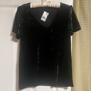 NWT Gibsonlook Crushed Velvet Flutter Sleeve Top - S